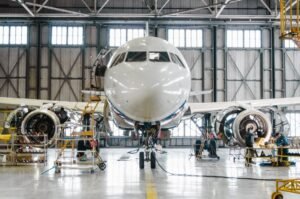 4 disadvantages of the aviation industry
