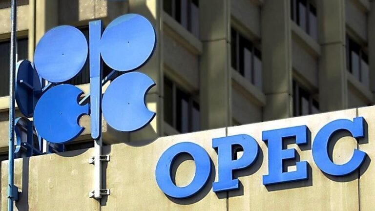 How OPEC production affects oil prices