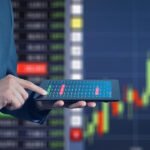 How to use technical analysis to trade stocks