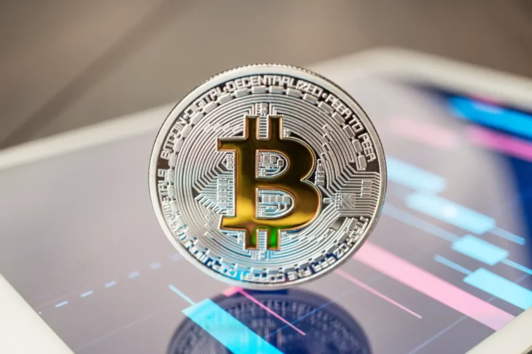 Bitcoin after halving: growth potential and capital outflow